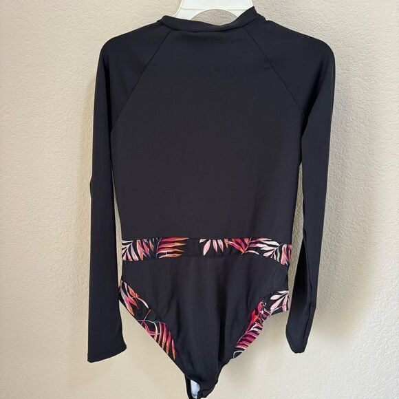 Ocean Pacific Long-Sleeve Zip-Up Rash Guard Swimsuit - Size L - Picture 4 of 5